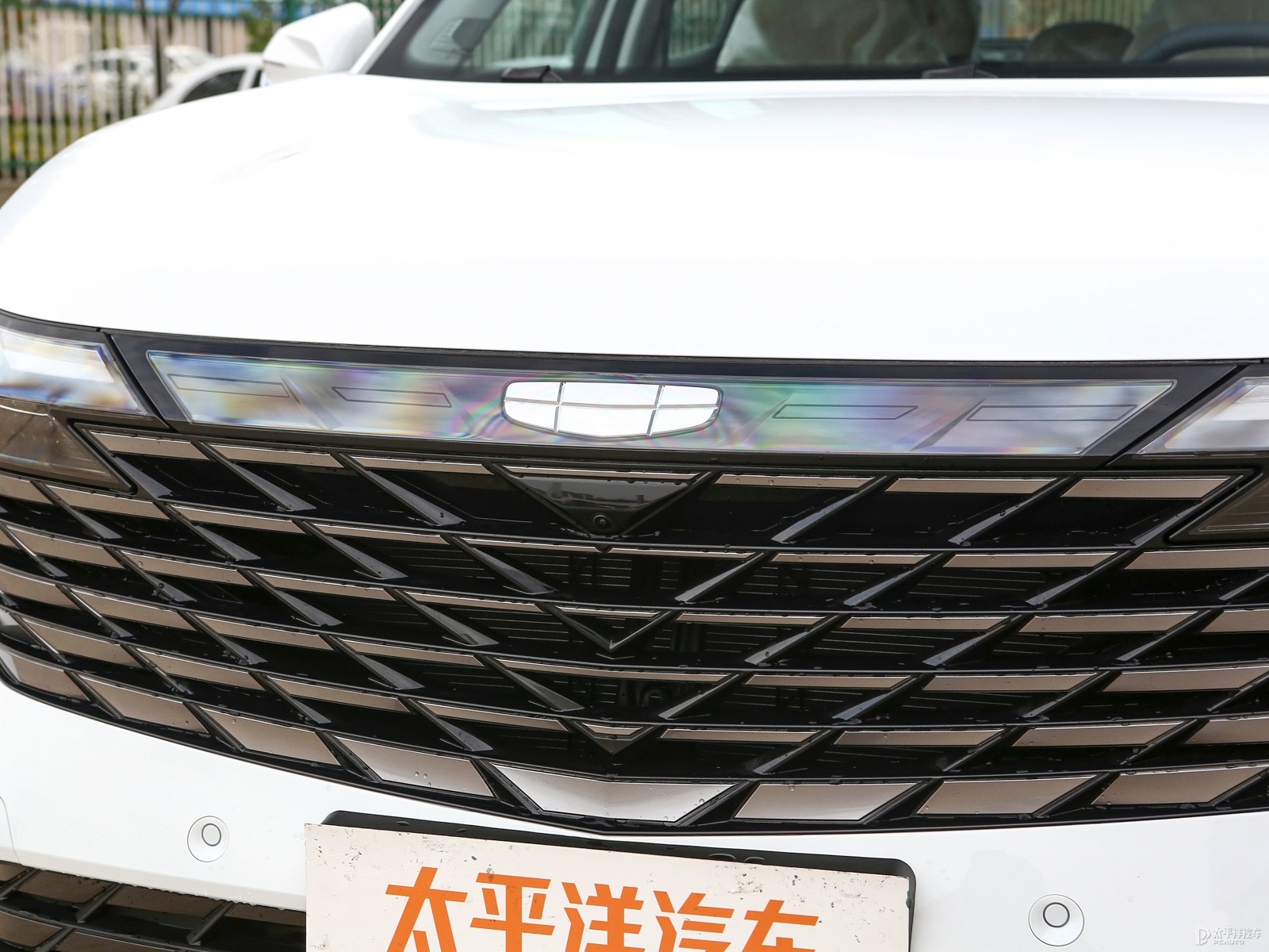 博越L外觀高清大圖