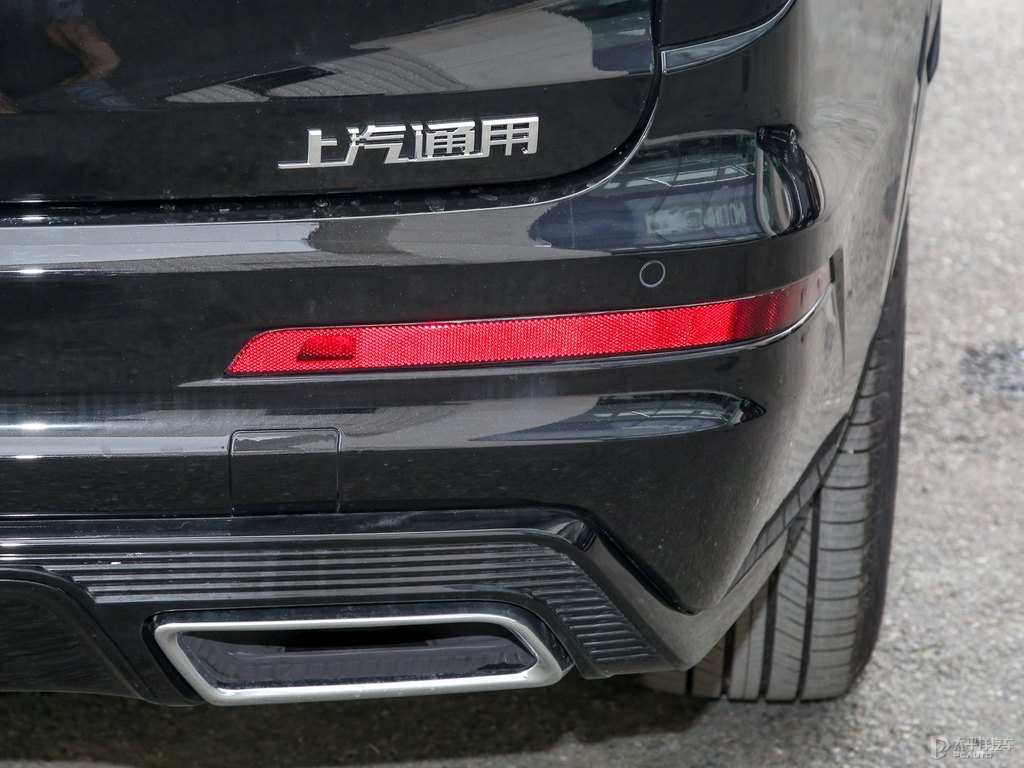 凱迪拉克XT6車尾外觀圖片