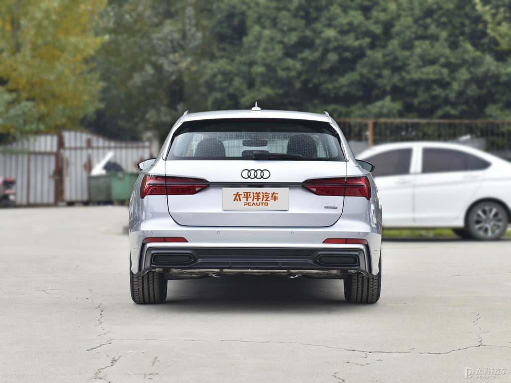 花劍銀奧迪A6(進(jìn)口)整車外觀外觀圖片