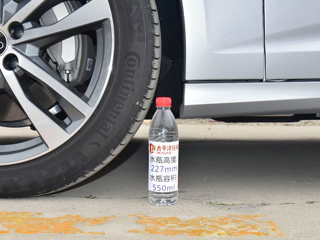 花劍銀奧迪A6(進(jìn)口)車身外觀圖片