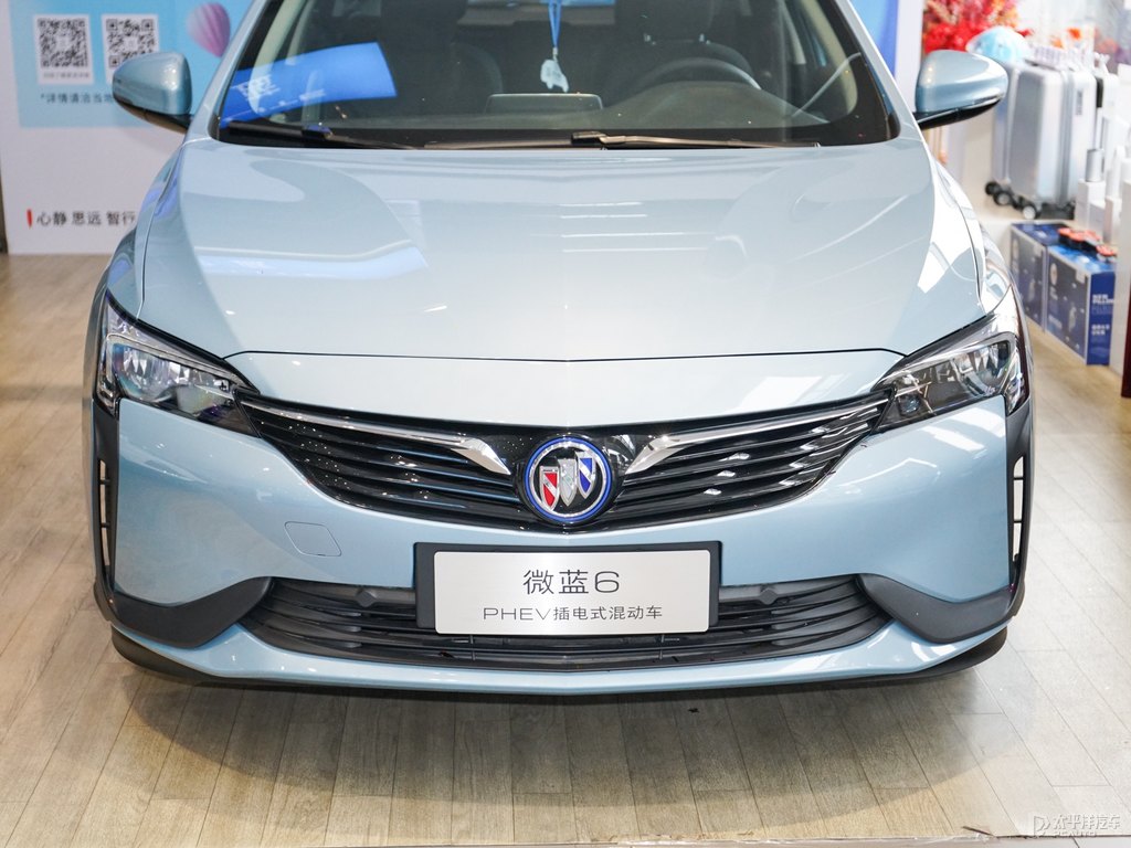 松石青微藍6車頭外觀圖片