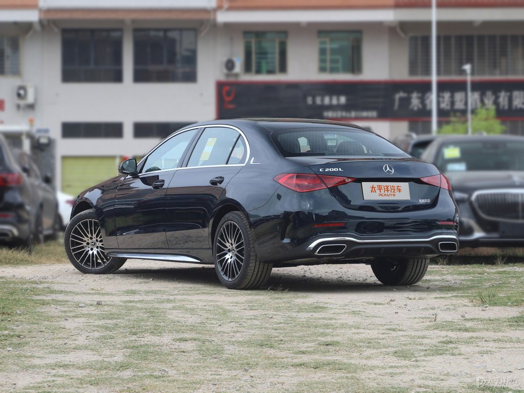 松石綠色奔馳C級(jí)整車外觀外觀圖片
