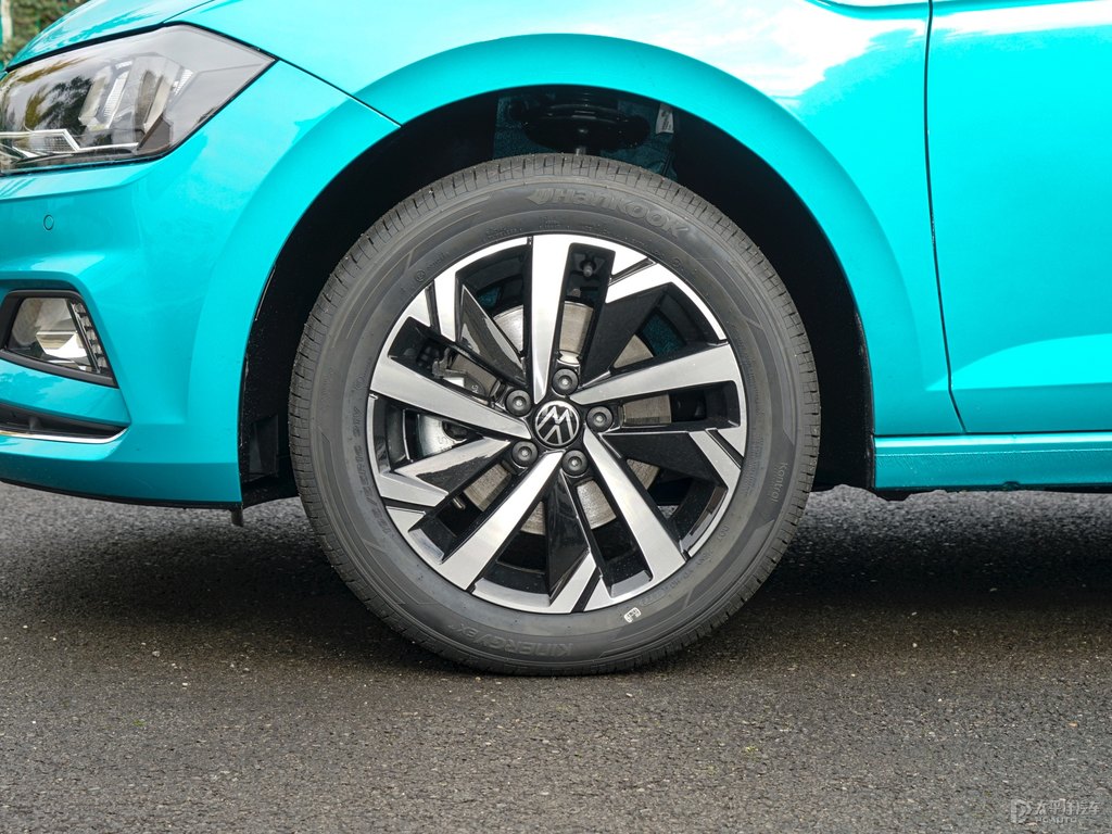 青檸綠大眾Polo車身外觀圖片