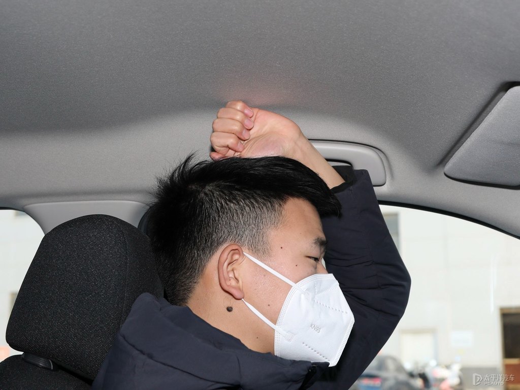 星月白繽智駕乘空間空間圖片