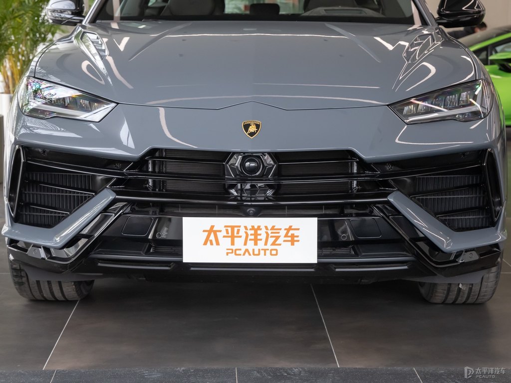 GrigioNimbus蘭博基尼Urus車頭外觀圖片