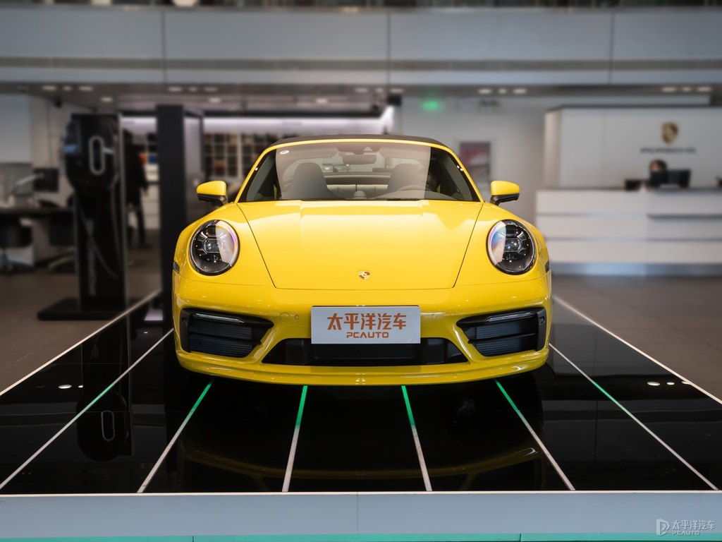 競速黃保時捷911整車外觀外觀圖片