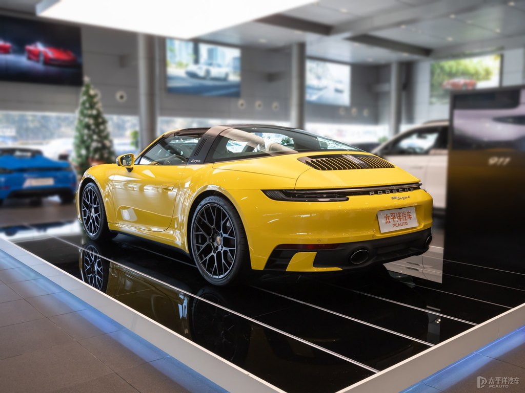 競速黃保時捷911整車外觀外觀圖片