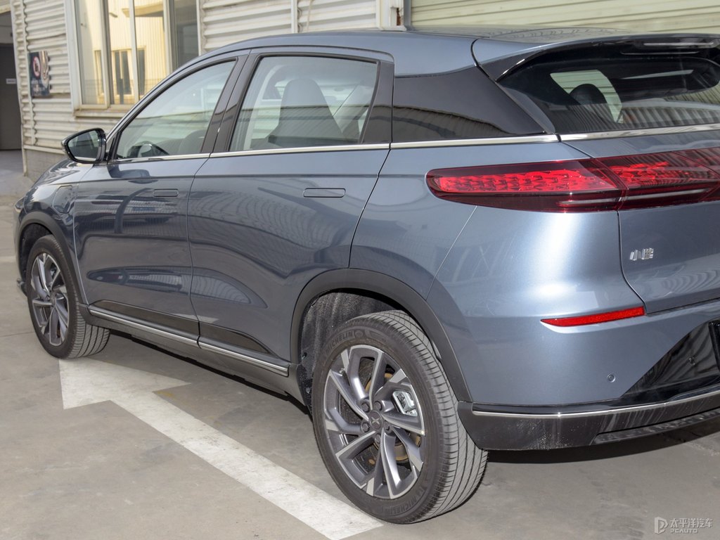 星湖灰小鵬G3車(chē)身外觀圖片