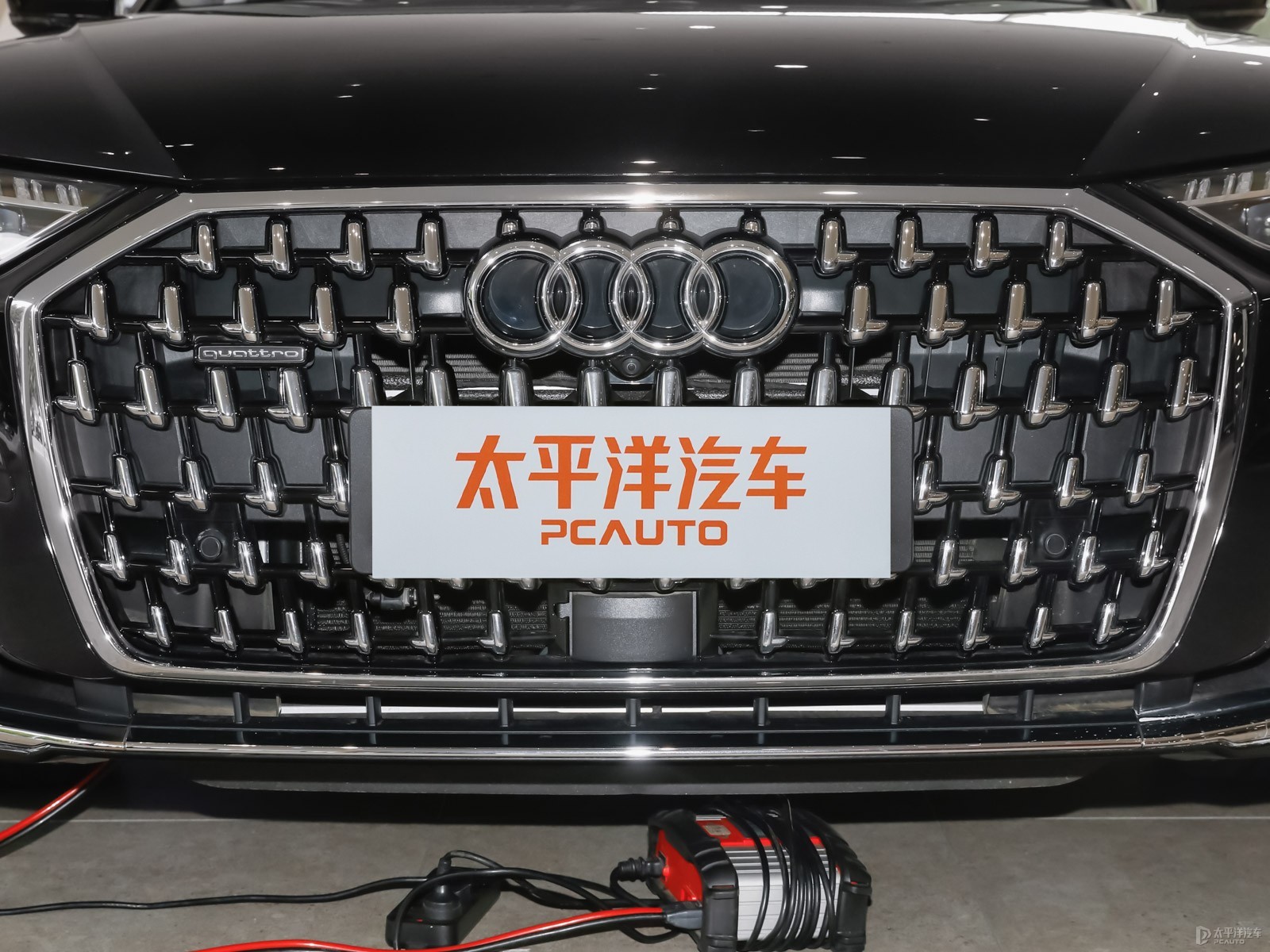 奧迪A8L外觀高清大圖