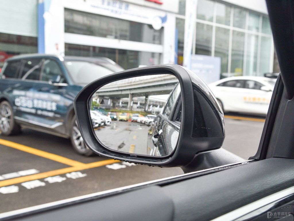 曜石黑歐藍(lán)德車身外觀圖片