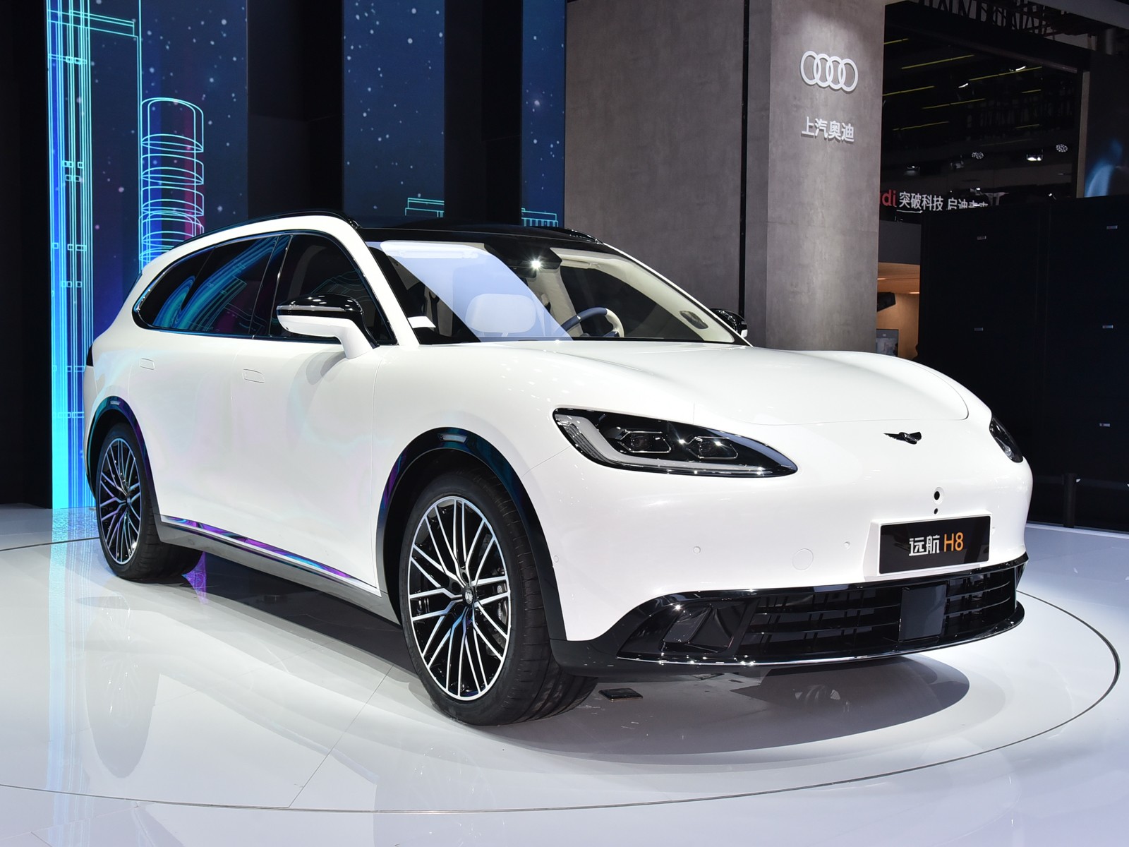 遠(yuǎn)航H8車展高清大圖