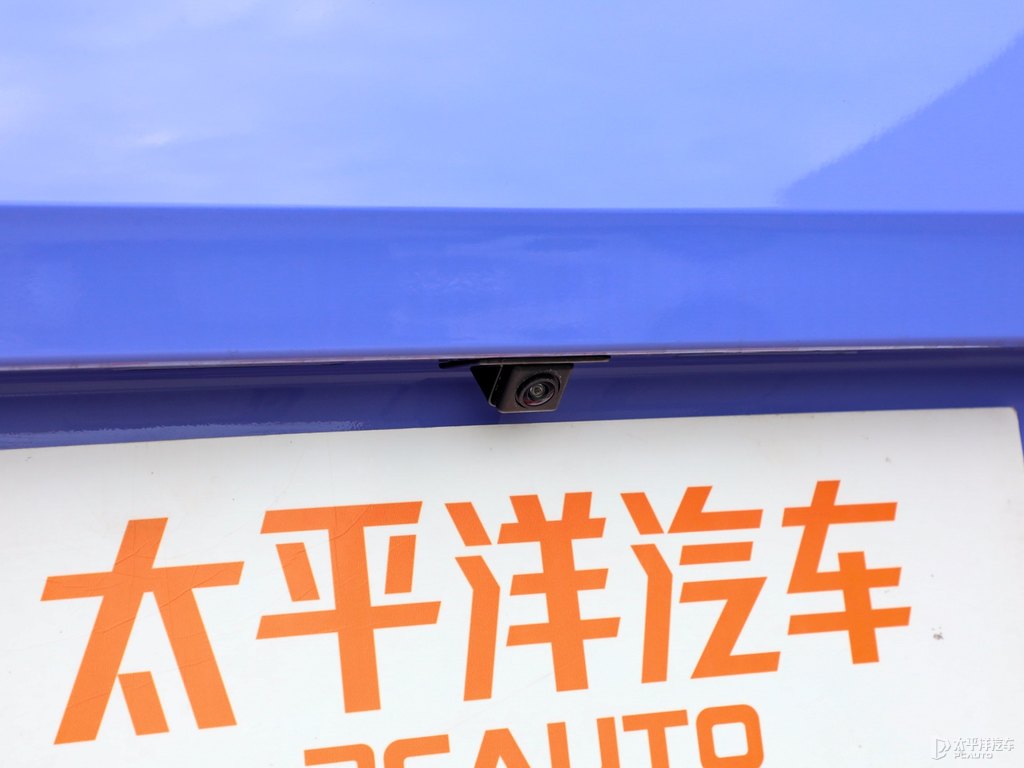 黑色+薰衣草紫宏光MINIEV車尾外觀圖片
