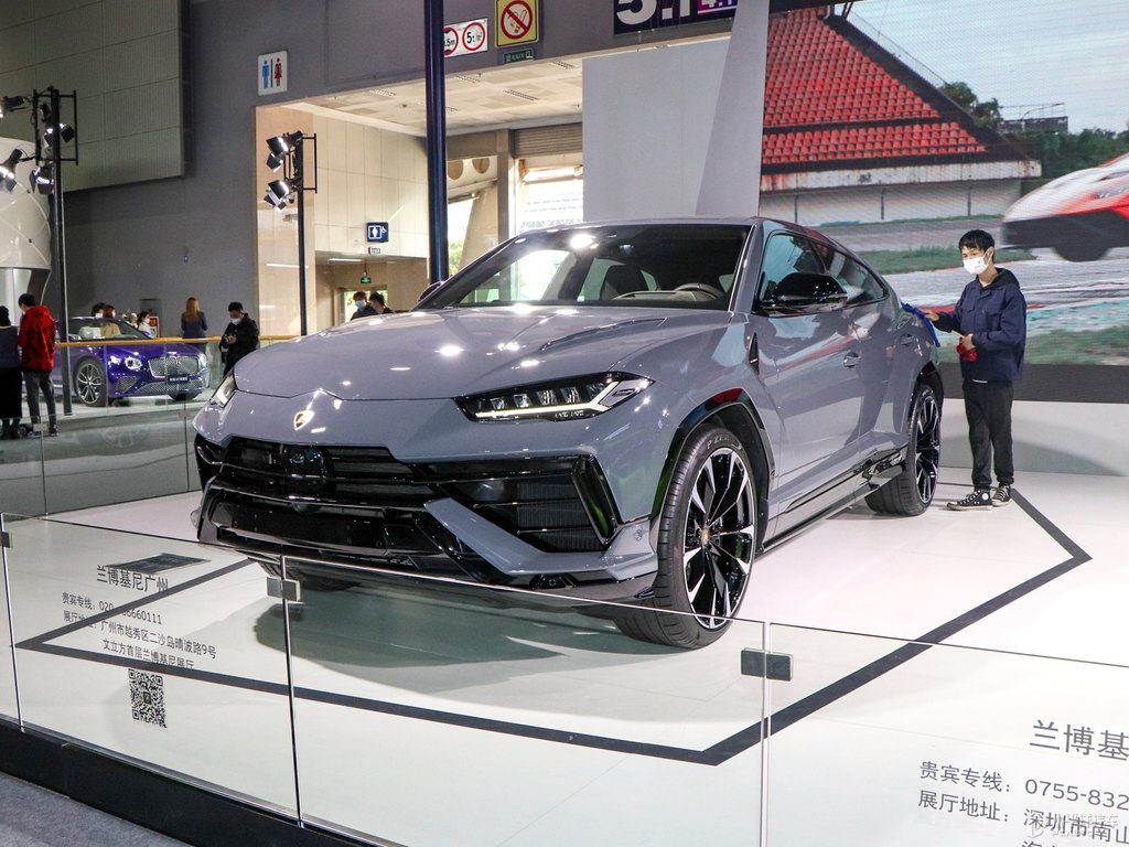 GrigioNimbus蘭博基尼Urus整車外觀外觀圖片