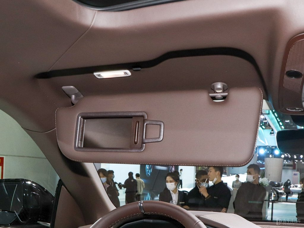 GrigioNimbus蘭博基尼Urus車廂內(nèi)飾圖片