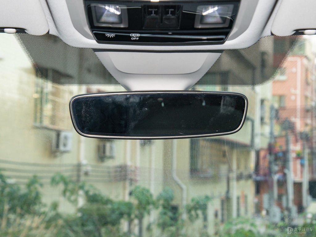 玄武黑途昂車廂內(nèi)飾圖片