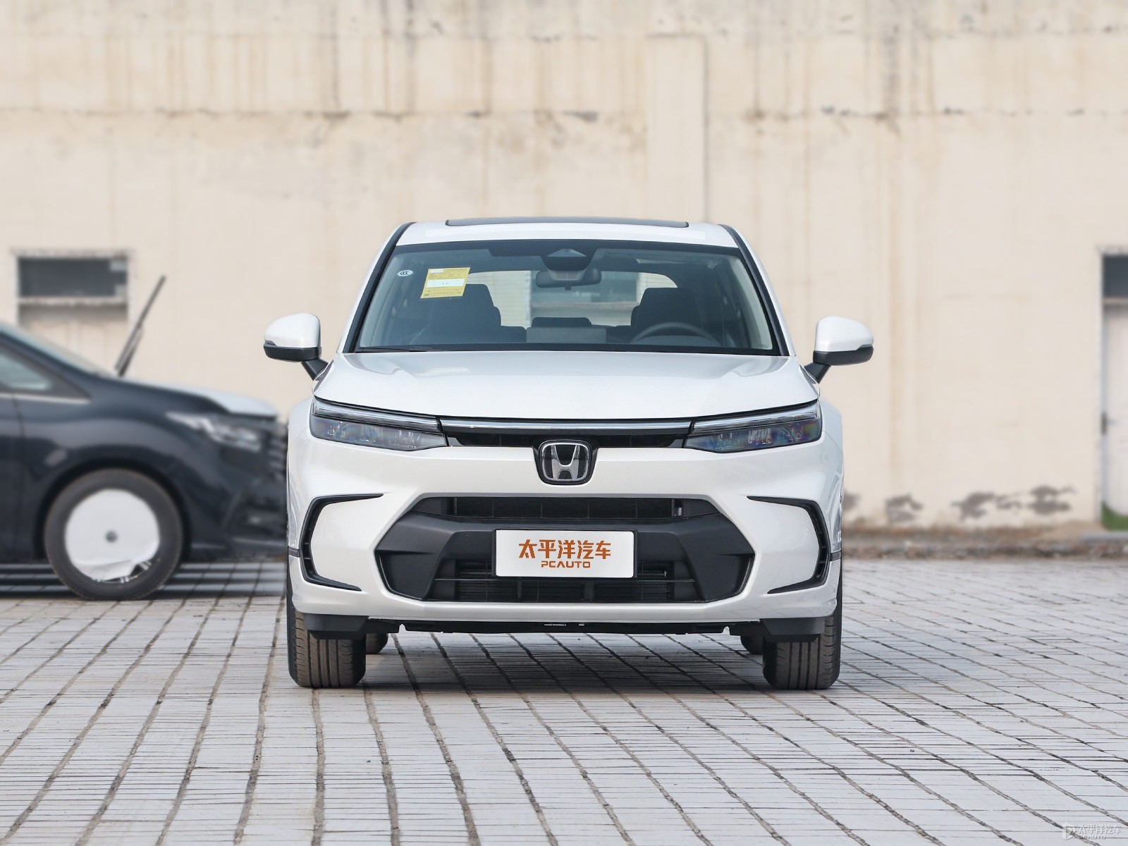 星月白皓影整車外觀外觀圖片