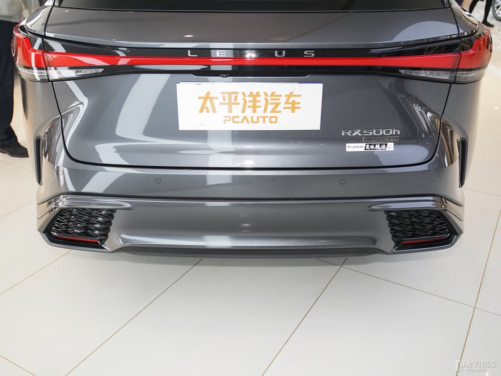 超音速流光金屬色雷克薩斯RX車尾外觀圖片