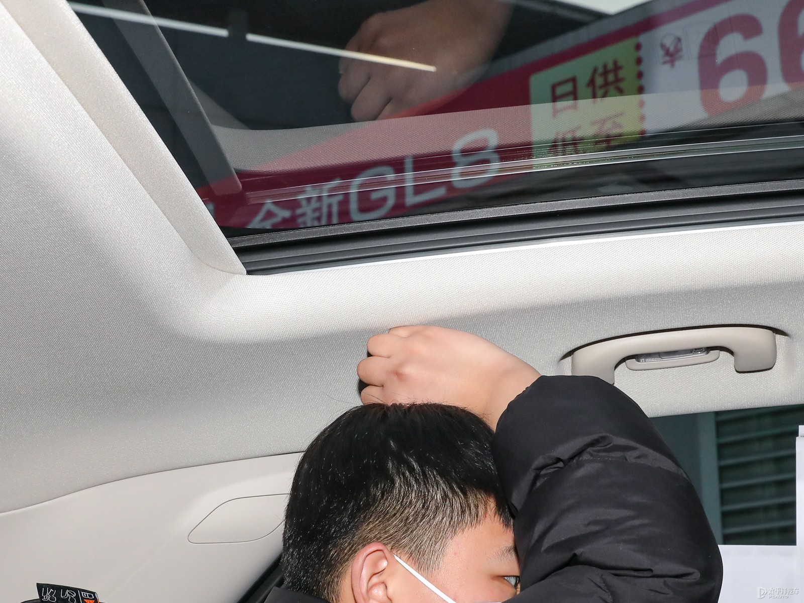 昂科威空間高清大圖