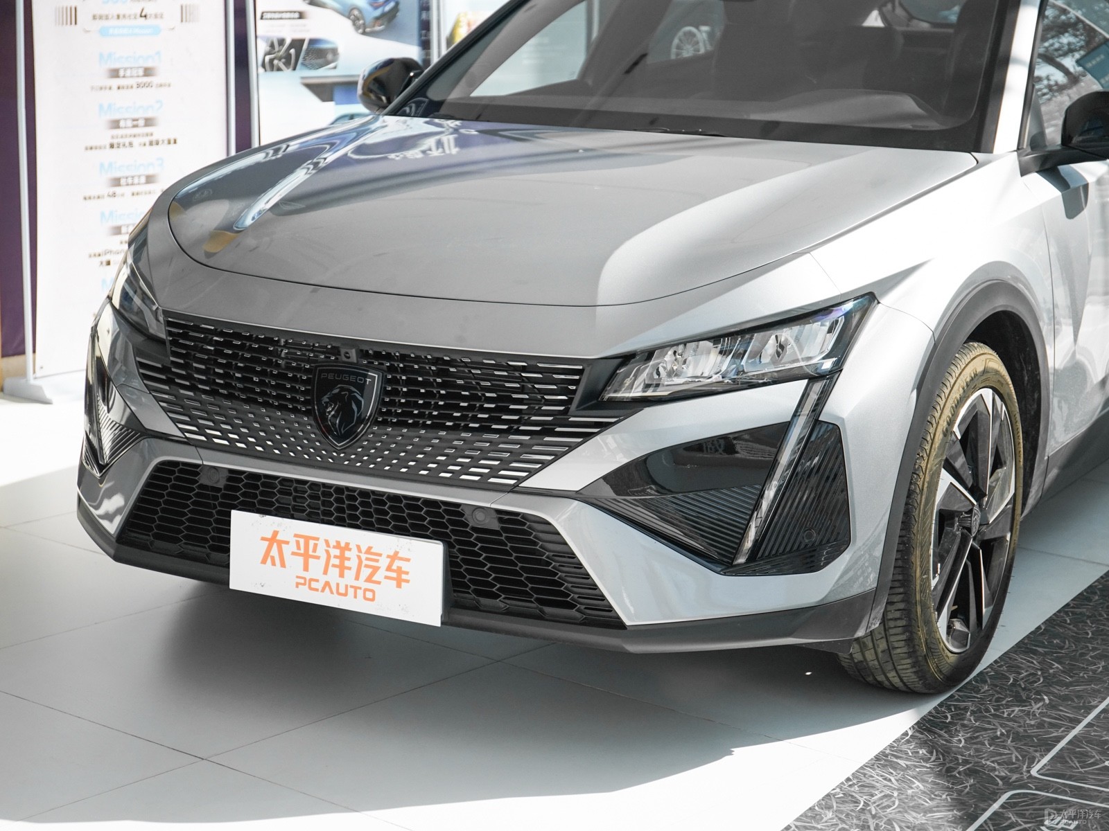 標(biāo)致408X外觀高清大圖