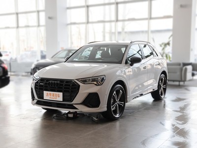 奥迪Q3 2023款 45 TFSI quattro 时尚动感型