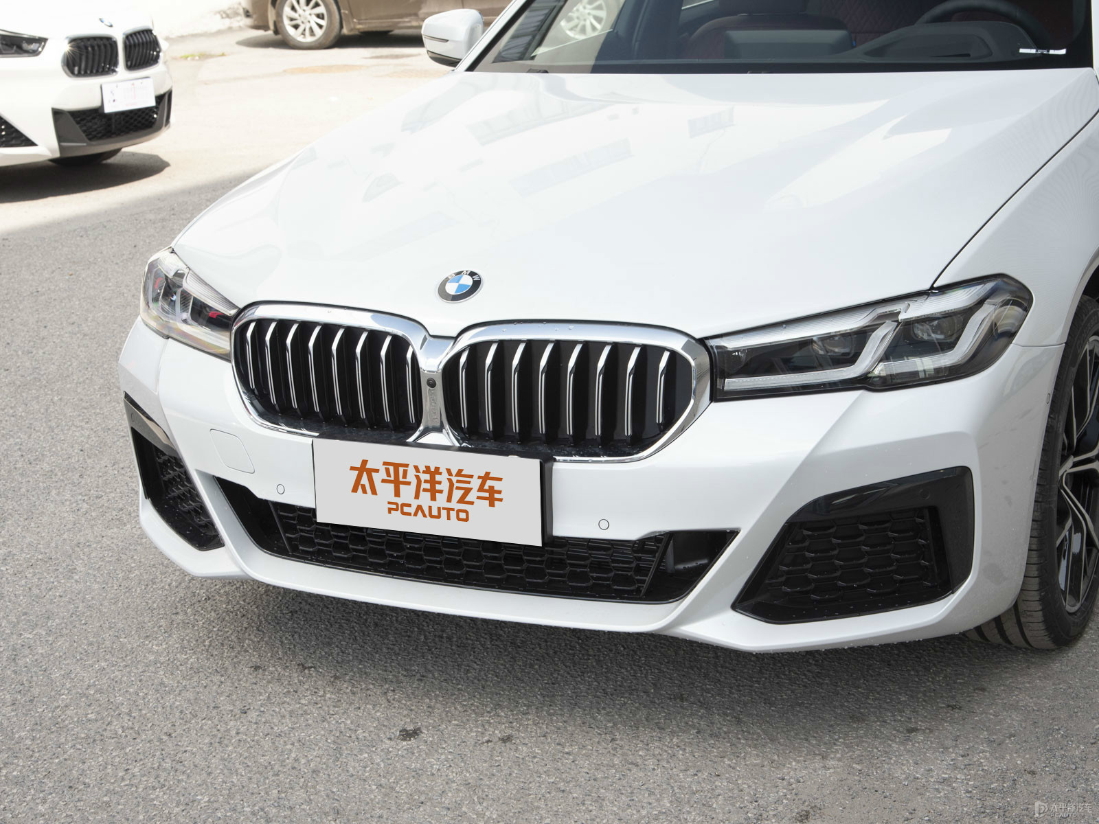 寶馬5系外觀高清大圖