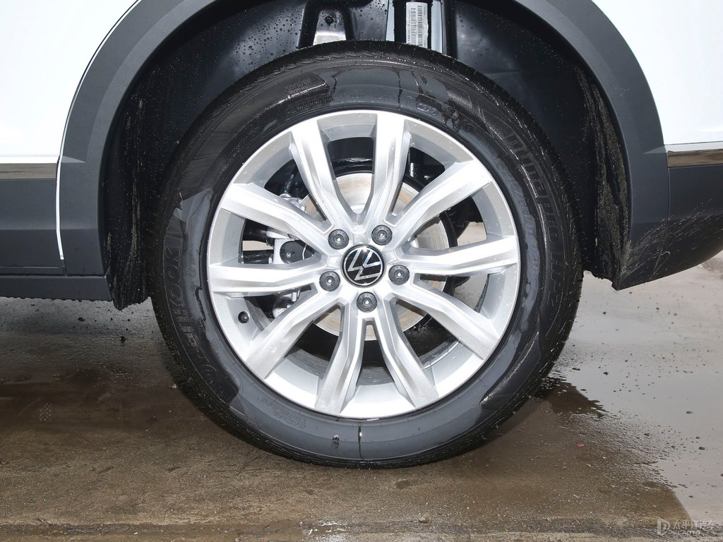 珠光白T-ROC探歌車身外觀圖片