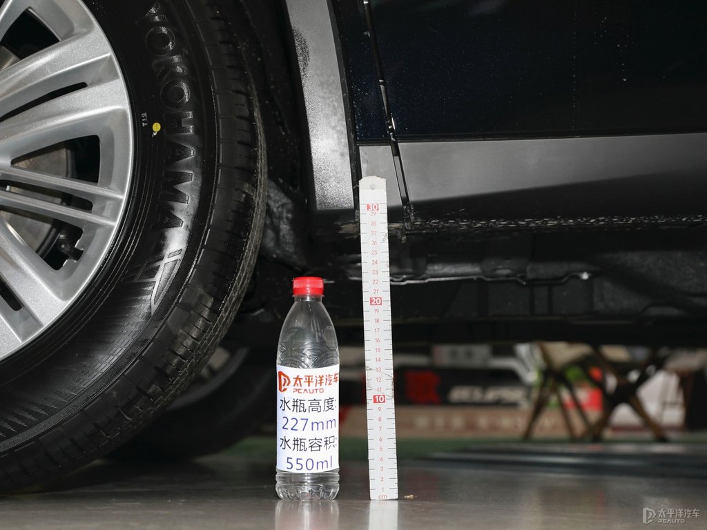 曜石黑歐藍德車身外觀圖片