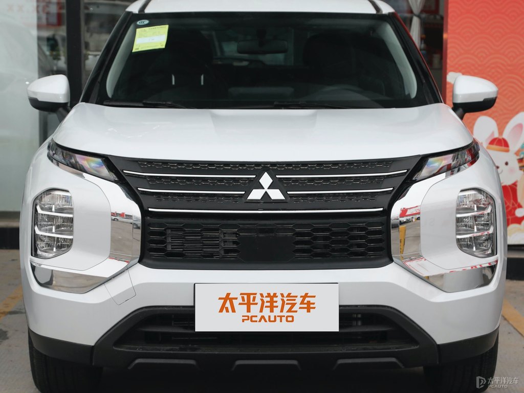 星鉆白歐藍(lán)德車(chē)頭外觀圖片