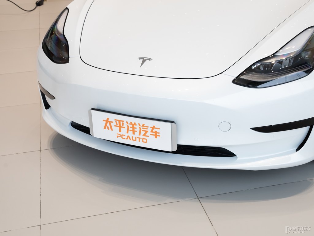 珍珠白Model 3車頭外觀圖片