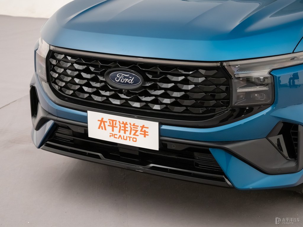 瑤光藍(lán)銳界L車頭外觀圖片