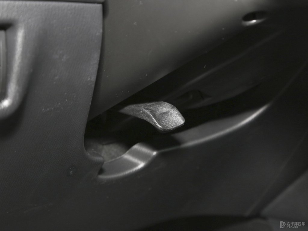 珠光白馬自達(dá)CX-5中控內(nèi)飾圖片