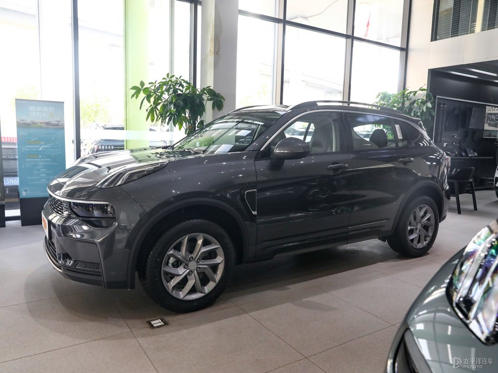 暮云灰領(lǐng)克01整車外觀外觀圖片