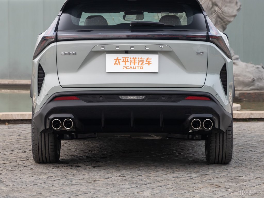 氫綠博越車尾外觀圖片