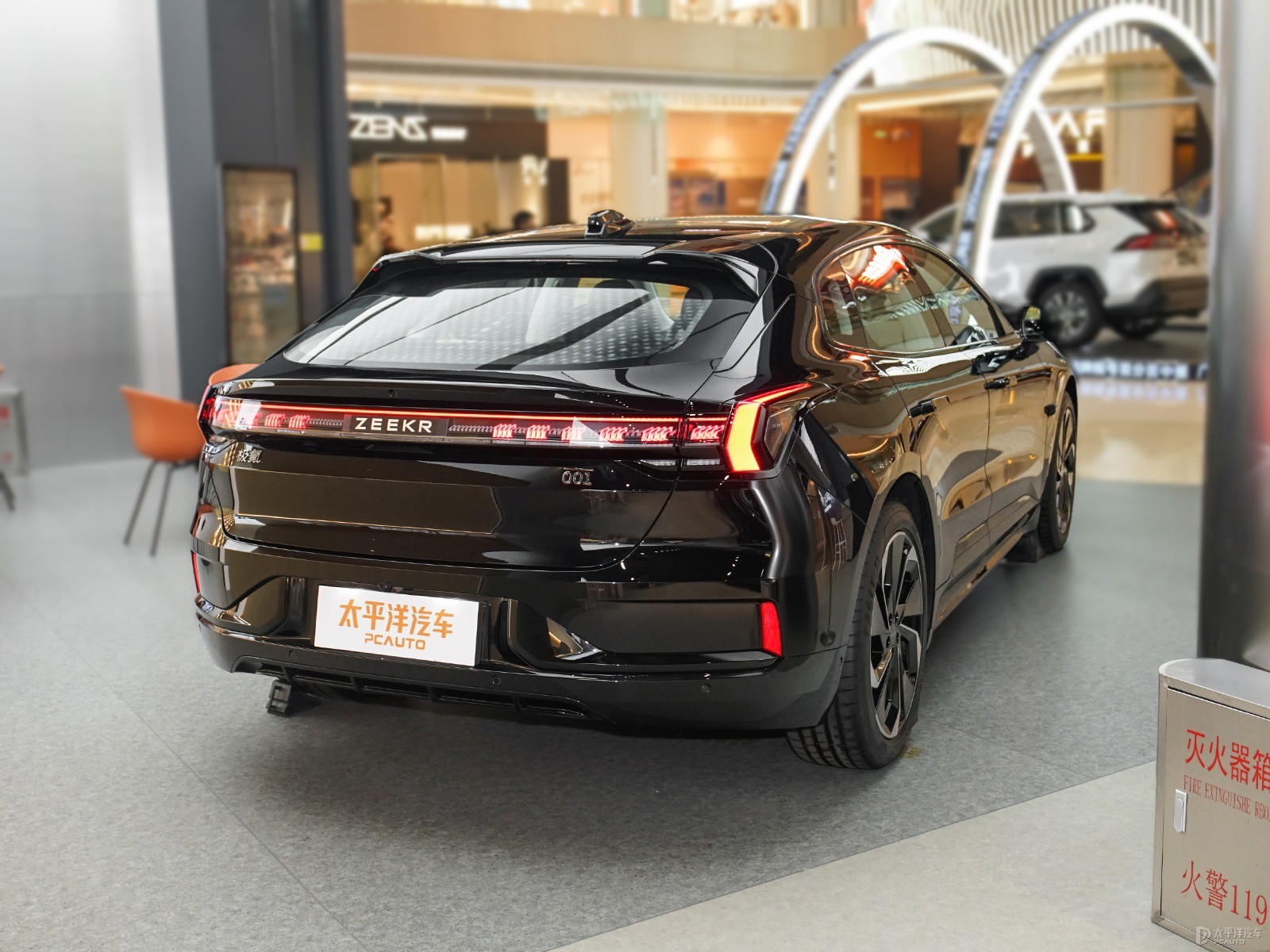 極氪001外觀高清大圖