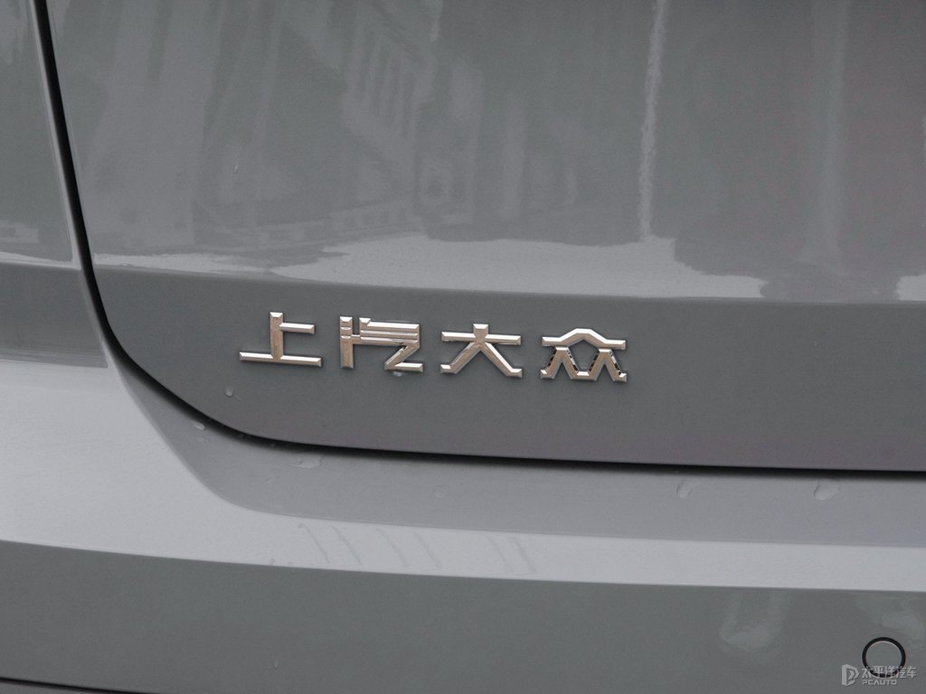 月暉銀途岳車尾外觀圖片