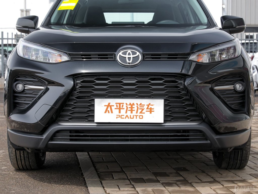 墨晶黑威蘭達(dá)車頭外觀圖片