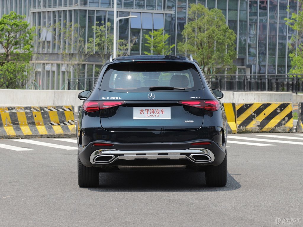 松石綠奔馳GLC整車外觀外觀圖片