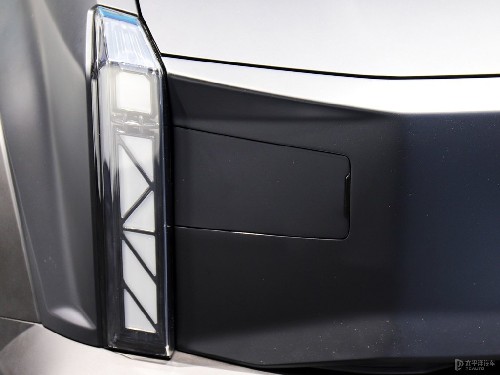 iCAR 03DƬ
