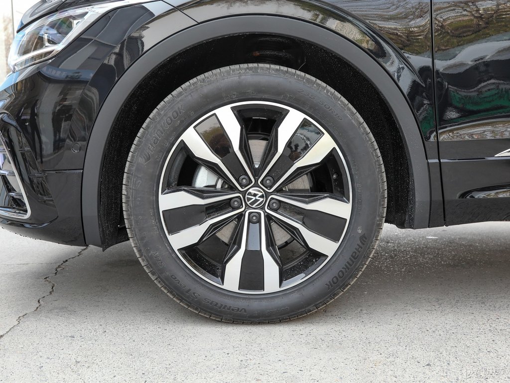 玄武黑途觀L車身外觀圖片