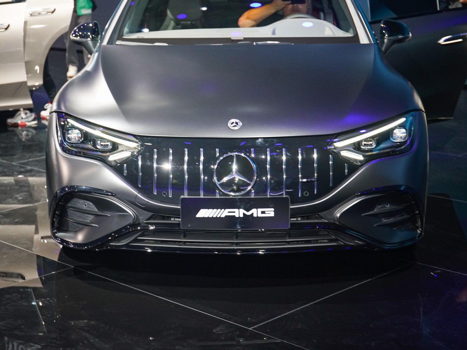 奔馳EQE AMG車展高清大圖