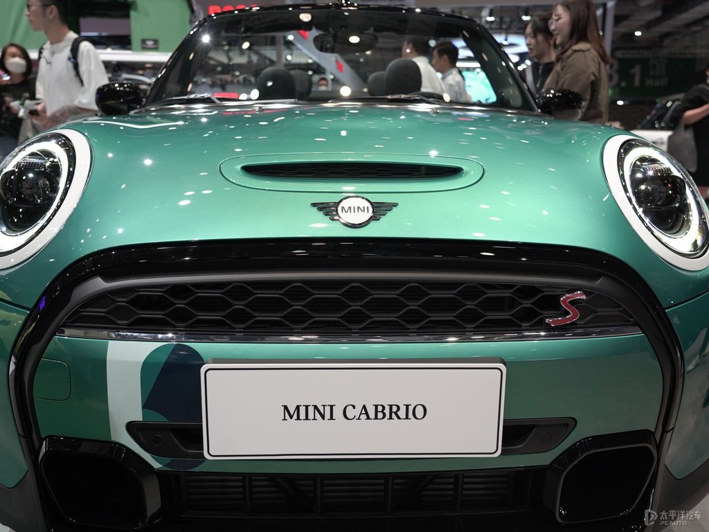 MINI CABRIODƬ