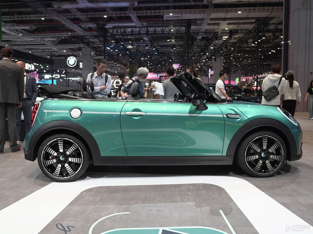 MINI CABRIODƬ