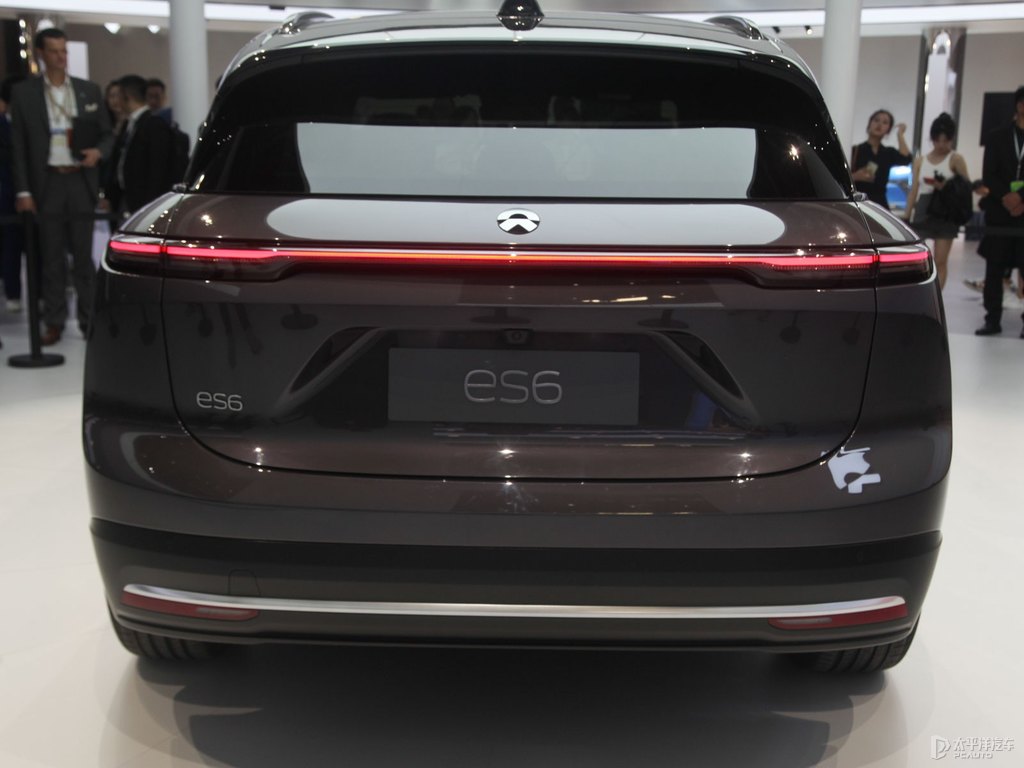 蔚來(lái)ES6圖片