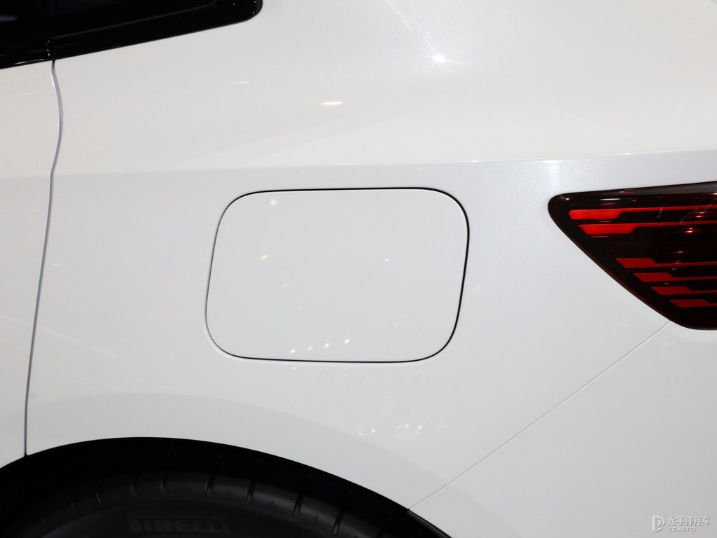 Polestar 4DƬ