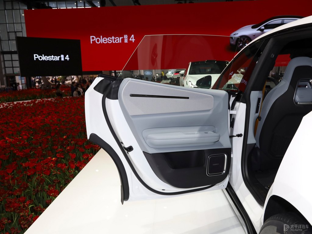 Polestar 4DƬ