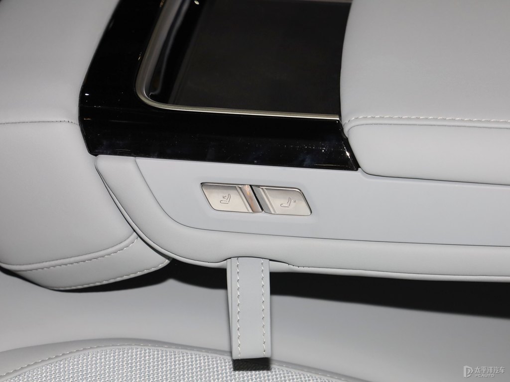Polestar 4DƬ