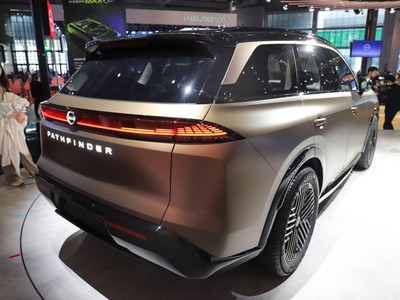 日產(chǎn)Pathfinder(進(jìn)口)外觀實(shí)拍圖