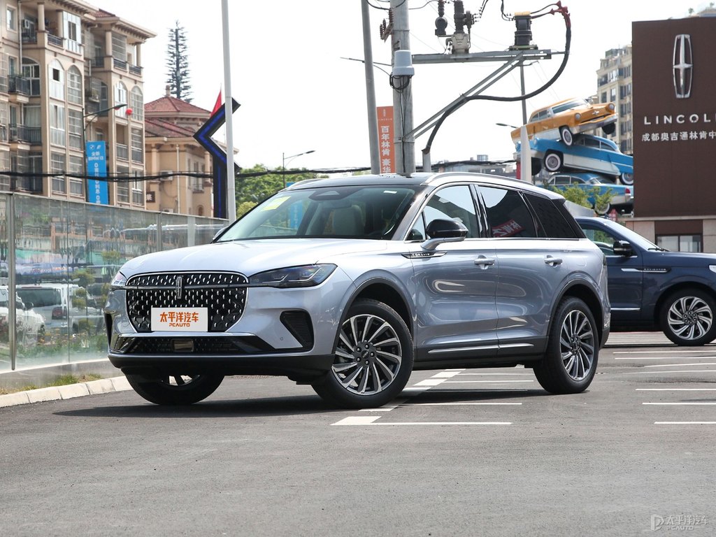 冰川藍(lán)冒險(xiǎn)家整車(chē)外觀外觀圖片
