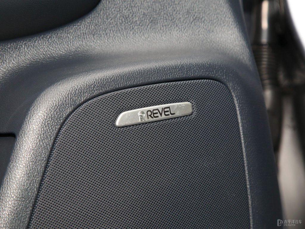 冰川藍(lán)冒險家車廂內(nèi)飾圖片