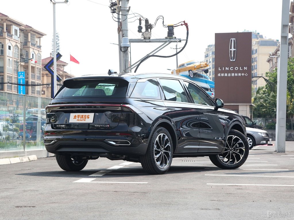 瀚金黑航海家整車外觀外觀圖片